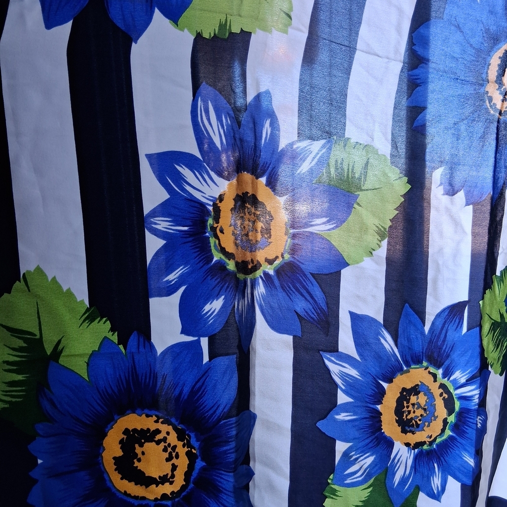 Echo Navy Silk Fabric